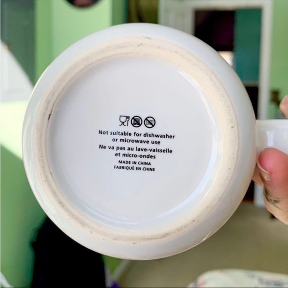 Cute Festive English Bulldog Christmas Holiday Ceramic Coffee Tea Ceramic Mug - Picture 4 of 5